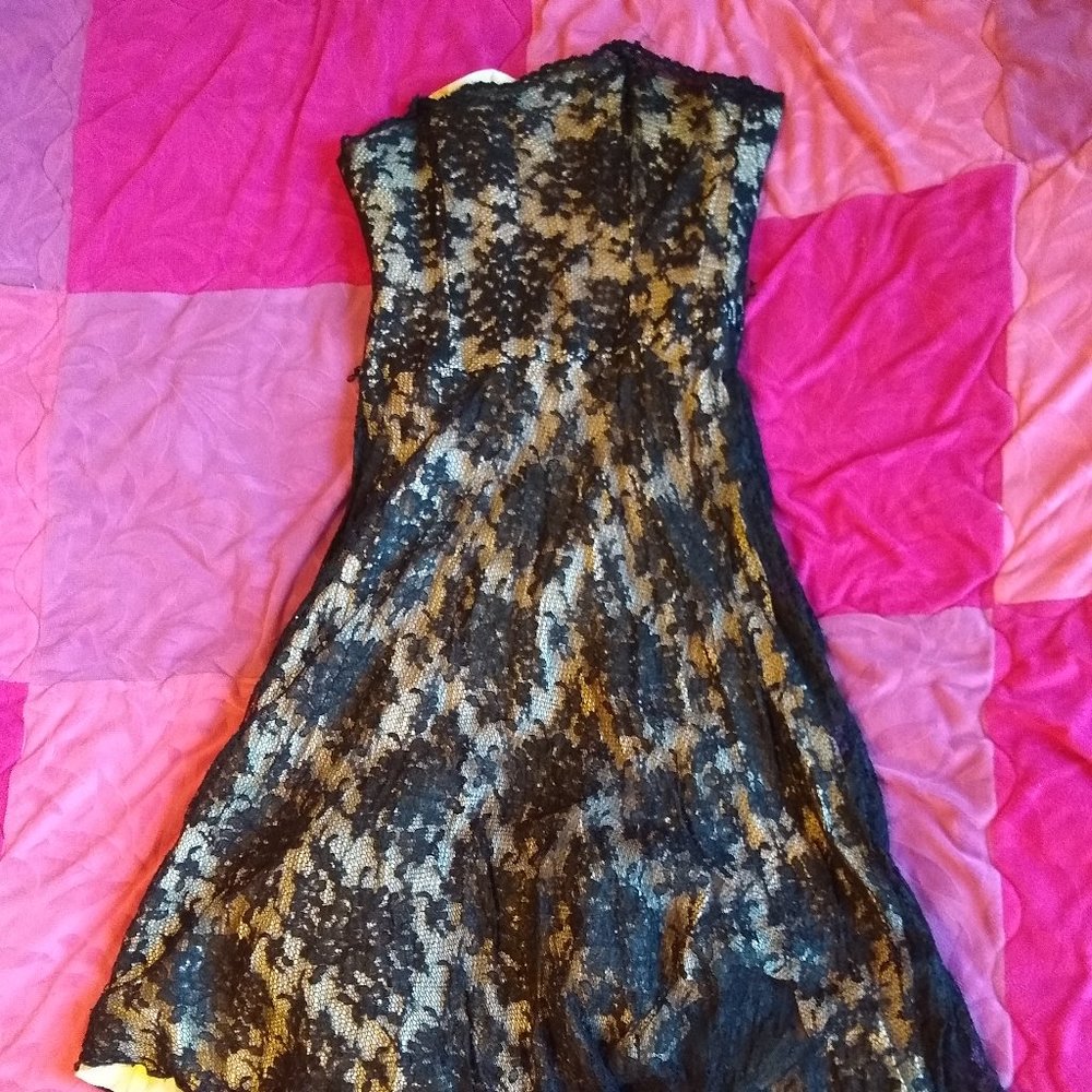 Black Lace Sleeveless Short Dress